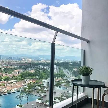 May'S Place @ Evo Soho Suites Bangi Exterior photo
